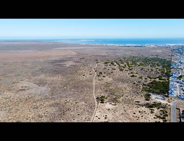 83HA FARM FOR SALE IN BRITANNIA BAY
